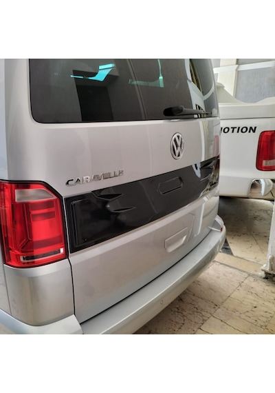 Volkswagen Transporter T6 2015-2020 Yıl Aralığı Uyumlu Plaka Yeri Kaplama