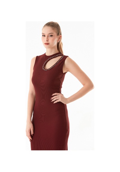 Fullamoda Fitilli Omzu Pencere Detaylı Taşlı Elbise 25ygb7220128414-bordo Bordo