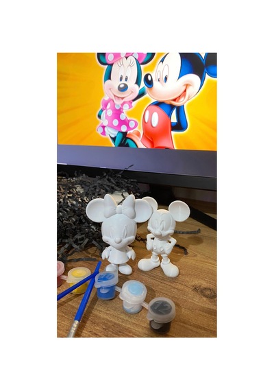 Mickey & Minnie Mouse Boyama Seti Sevgili & Çocuklara Özel, 6 Renk Akrilik Boya, 2 Fırça Mickey & Minnie Mouse Boyama Seti Sevgili & Çocuklara Özel, 6 Renk Akrilik Boya, 2 Fırça