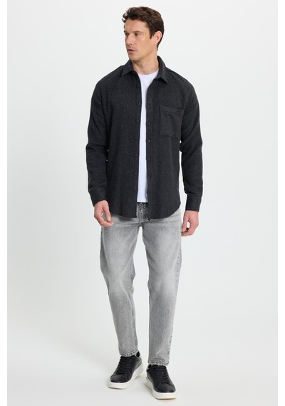 Tudors Erkek Slim Fit Dar Kesim Armürlü Oduncu Cepli Spor Yaka Siyah Gömlek-41861 Siyah Tudors Erkek Slim Fit Dar Kesim Armürlü Oduncu Cepli Spor Yaka Siyah Gömlek-41861 Siyah