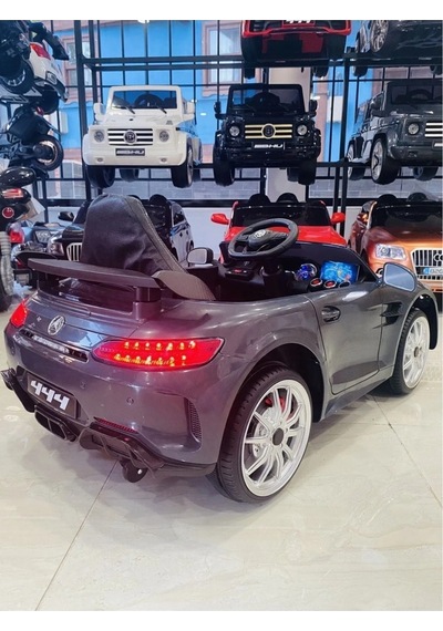 Uzaktan Kumandalı 12 Volt Sport Akülü Araba Beyaz