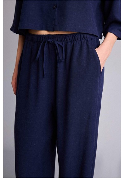 Defacto Wıde Leg Cepli Yüksek Bel Standart Boy Keten Karışımlı Pantolon F5024ax26smnv31 Lacivert-nv31 Defacto Wıde Leg Cepli Yüksek Bel Standart Boy Keten Karışımlı Pantolon F5024ax26smnv31 Lacivert-nv31