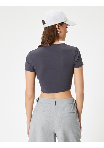Koton Soyut Desenli Crop Tişört Kısa Kollu Bisiklet Yaka Slim Fit Antrasit Desenli 4sal10242ık Antrasit Koton Soyut Desenli Crop Tişört Kısa Kollu Bisiklet Yaka Slim Fit Antrasit Desenli 4sal10242ık Antrasit