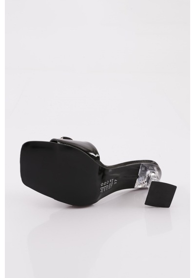 Dgn Ykb-03 Kadin Oval Taş İpi İşleme Topuklu Terlik YKB-03-1563-R1645 Siyah