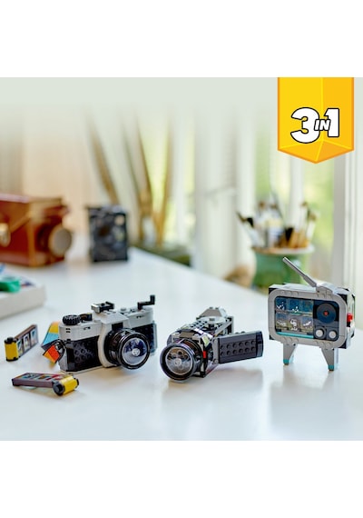 LEGO® Creator 3’ü 1 Arada Retro Fotoğraf Makinesi 31147 - 8+ Yaratıcı Oyuncak Yapım Seti  (261 Parça)
