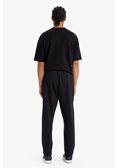 DeFactoFit NBA Miami Heat Kalın Jogger Eşofman Altı Standart Fit Cepli Esnek Bantlı Paça D6561AX25SPBK81