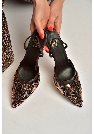 Fox Shoes Y726493615 Kahverengi File Pullu İşlemeli İnce Topuklu Ayakkabı Kahverengi