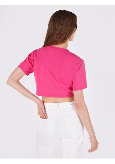 Colins Dar Kesim Bisiklet Yaka Crop Pembe Kadın Kısa Kol Tişört 001