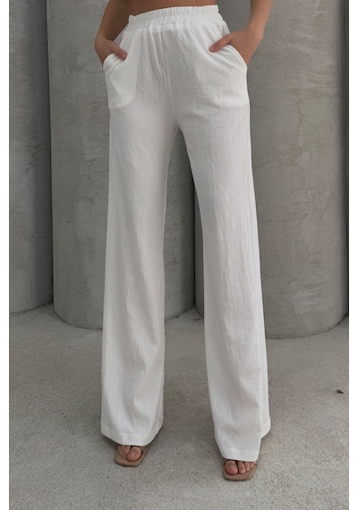 Lesa Wear Yumuşacık Yüksel Bel Geniş Paça Likralı Jarse Pantolon Flared Beyaz
