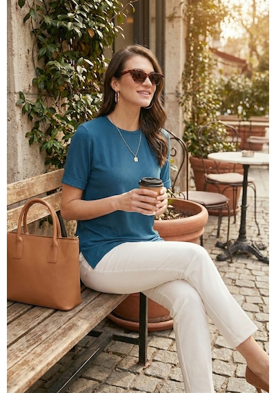 Lela Oversize Bisiklet Yaka Yırtmaç Detaylı Bayan Bluz 5869000 Indigo