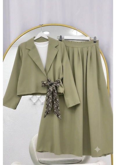 Lovie Moda Ceket Çapraz Bağlamalı Fular Detaylı Haki