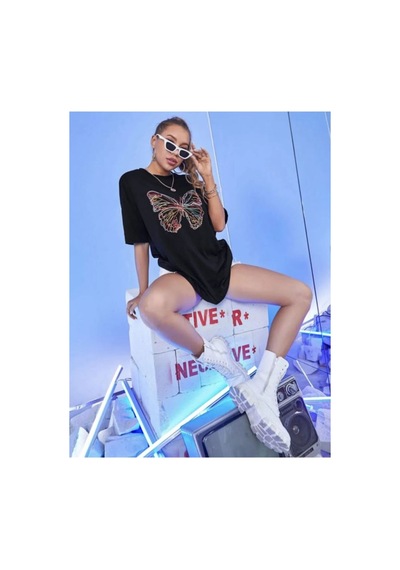 Medinenur Neon Kelebek Baskılı Kadın Tshirt Siyah