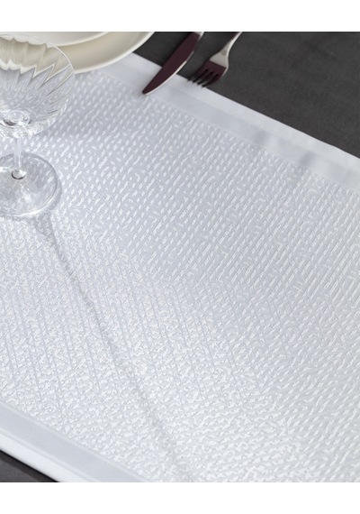 Madame Coco Bourdon Runner - Beyaz - 45x160 Cm 8684427113875 Beyaz