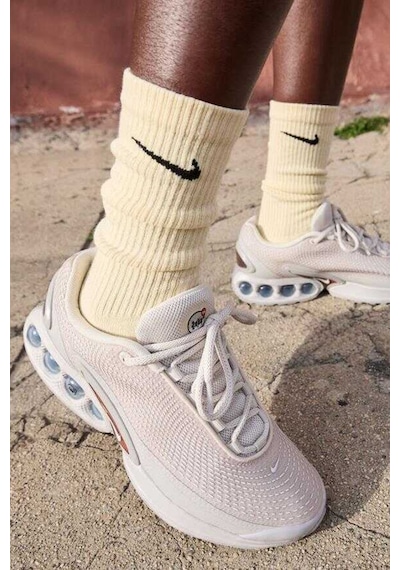 Nike Air Max Dn Womens Brown Sneaker Kadın Günlük Spor Ayakkabı Sütlü Kahve Kahverengi Nike Air Max Dn Womens Brown Sneaker Kadın Günlük Spor Ayakkabı Sütlü Kahve Kahverengi