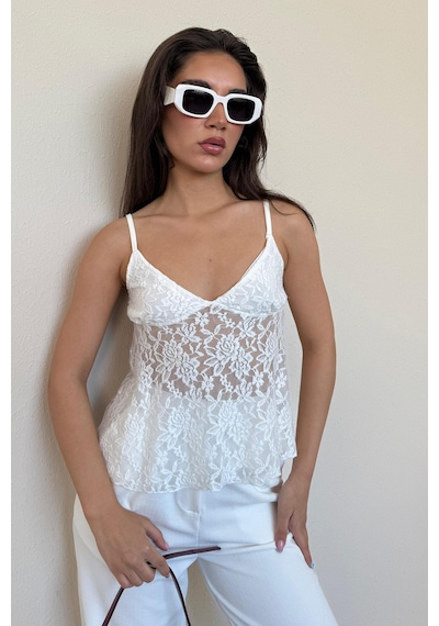 Madmext Beyaz Askısı Ayarlanabilir Dantelli Bluz Mg2348