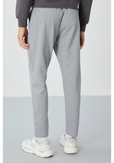 TOMMYLIFE Gri Melanj Yüzeyi Dokulu Standart Fit Erkek Eşofman Alt - 82155 GB MELANJ