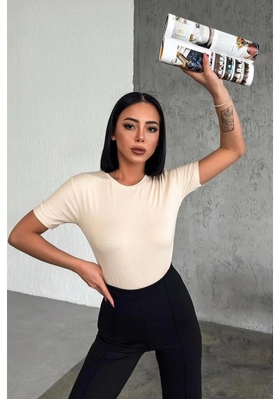 Armüz Rahat Ve Şık Kısa Kollu Bisiklet Yaka Likralı Viskon Penye Body Bej