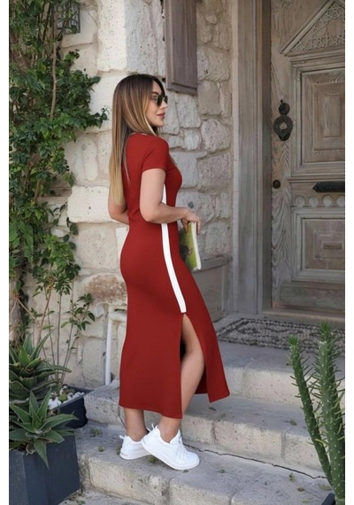 Zenna Tarz Kadın Kısa Kollu V Yakalı Yandan Şerit Ve Yırtmaçlı Viskon Uzun Elbise Kırmızı Zenna Tarz Kadın Kısa Kollu V Yakalı Yandan Şerit Ve Yırtmaçlı Viskon Uzun Elbise Kırmızı