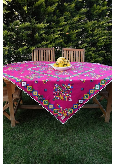 Etnik Desenli Masa Örtüsü Pembe - 674211268 Pembe