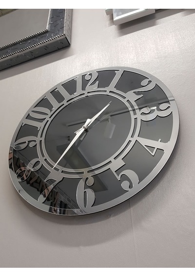 Ayna Denizi Silver Latin Smoked Model Gümüş Füme Renk 50 CM Dekoratif Aynalı Duvar Saati Gümüş