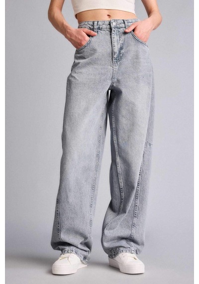 Defacto Baggy Fıt Yüksek Bel Uzun Jean Yıkamalı Pantolon H1642ax26smnm55 Gri-nm55 Defacto Baggy Fıt Yüksek Bel Uzun Jean Yıkamalı Pantolon H1642ax26smnm55 Gri-nm55