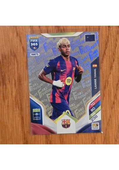 2026 Lamine Yamal Fans Favourite Silver Fan75 Oyun Kartı