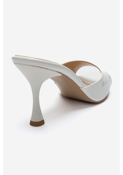 Luvishoes Tıera Beyaz Rugan Kadın İnce Topuklu Terlik