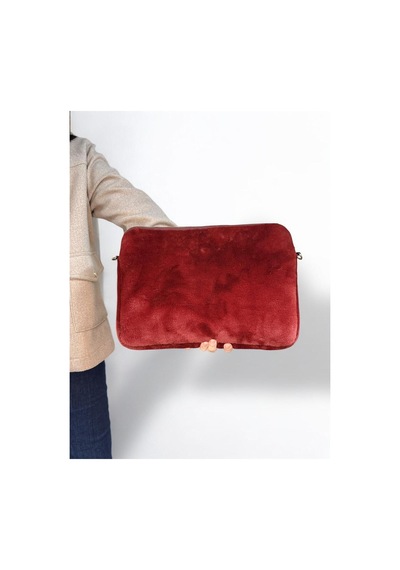 Plush Studıo 13-13.3-14 Inch Peluş Macbook, Laptop Çantası, Bordo Toscase Askısız 36x26cm Bordo Bordo