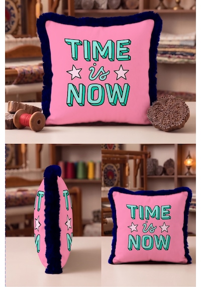 Pop Art Yıldızlı Time İs Now Saçaklı Yastık Kılıfı - Enerjik Pembe Lacivert Püsküllü Kırlent Kılıfı Sakin Vadi Saten