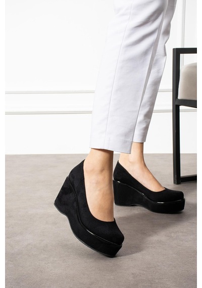 Zenneshoes Helena Dolgu Topuklu Kadın Ayakkabı Siyah Süet