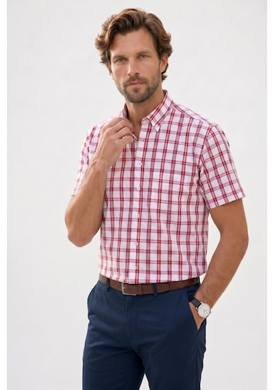 Tudors Erkek Regular Fit Rahat Kesim Düğmeli Yaka Kareli Kısa Kol Pamuklu Kırmızı Gömlek-51213