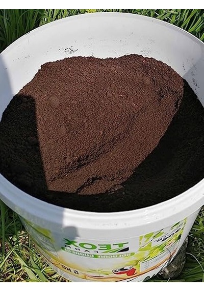 Katı Solucan Gübresi, 1 Kg Doğal Bitki Besini 0.75 LT - 2.5 LT - 12 KG