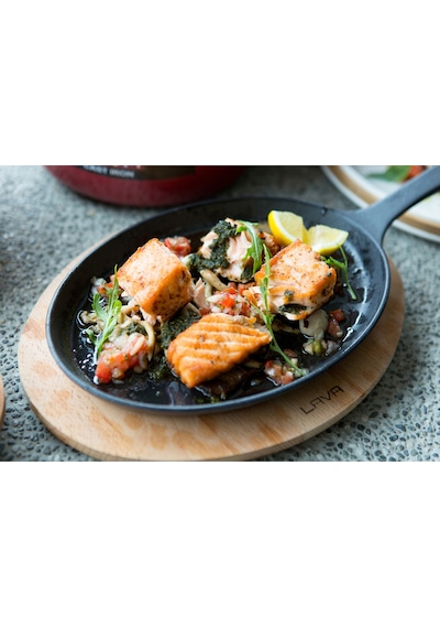 Lava Döküm Oval Fajita Tavası. Saplı ve Ahşap Altlıklı.