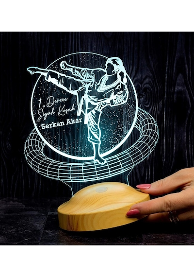 Sevgilambası Karateci Hediyesi, Karate Tekvando Judo Sporcuya Hediye 3d Led Lamba Çok Renkli