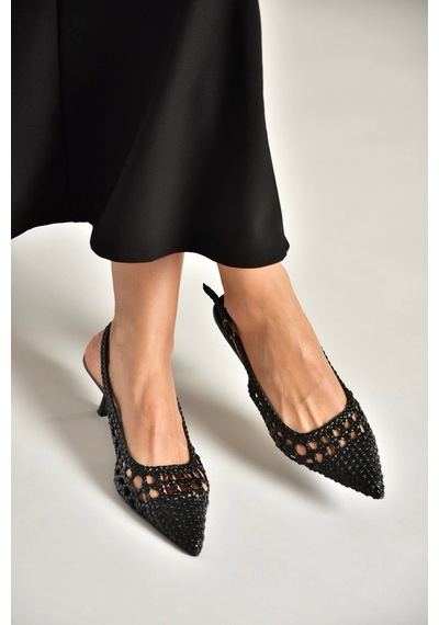 Fox Shoes Y820026509 Siyah Örgü Detaylı Alçak Topuklu Kadın Ayakkabı Siyah