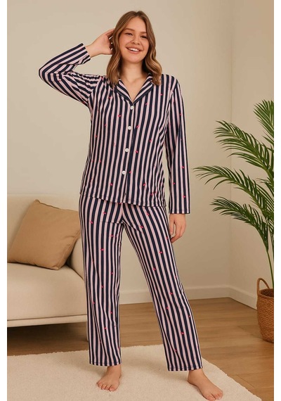 Tenra Kadın Pijama Takımı Boydan Düğmeli Süet Kalp Desenli Çok Renkli