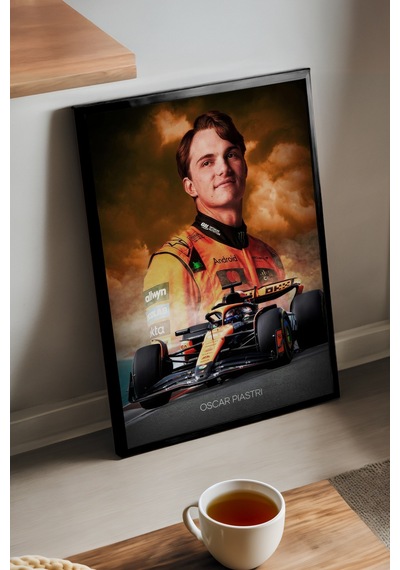 Oscar Piastri Siyah Ahşap Çerçeveli Poster, Dekoratif Formula 1 Duvar Tablosu