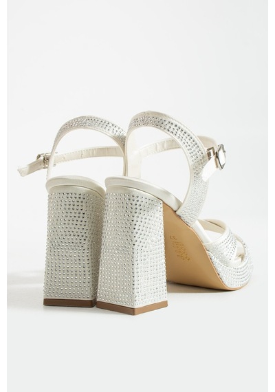 Dabab Shoes Lumera Kadın Taşlı 11cm Platform Topuklu Çapraz Bantlı Abiye Sandalet Ayakkabı Ekru Dabab Shoes Lumera Kadın Taşlı 11cm Platform Topuklu Çapraz Bantlı Abiye Sandalet Ayakkabı Ekru