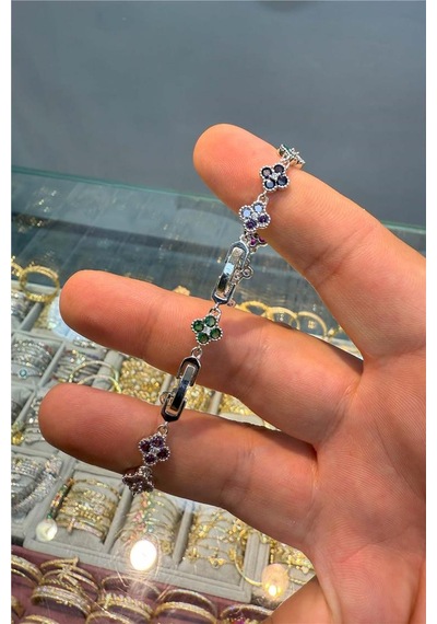 Beyaz Renkli Taşlı Yonca Bileklik