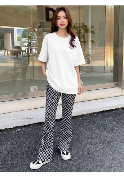 Unisex Beyaz Sweet Baskılı Oversize Tshirt 001