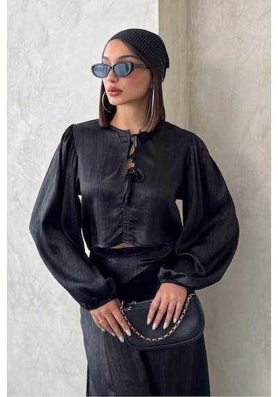 Verymoda Kraşlı Saten Önden Bağlamalı Bluz F1916 Siyah