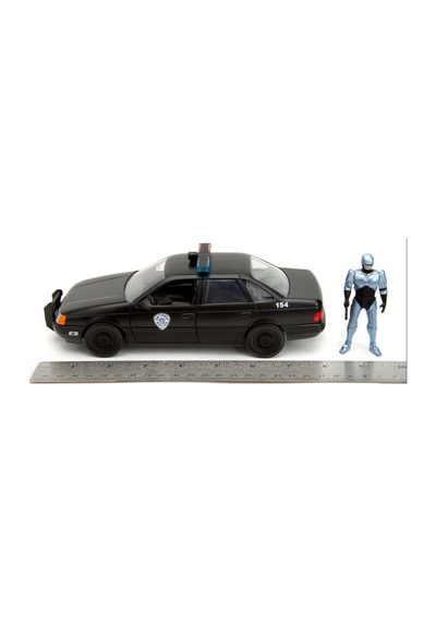 Figürü 1986 Model Aracı Çok Renkli