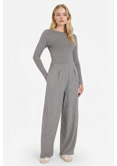 Defacto Wide Leg Yumuşak Tuşeli Pantolon G8418ax25wngr108 Gri-gr108