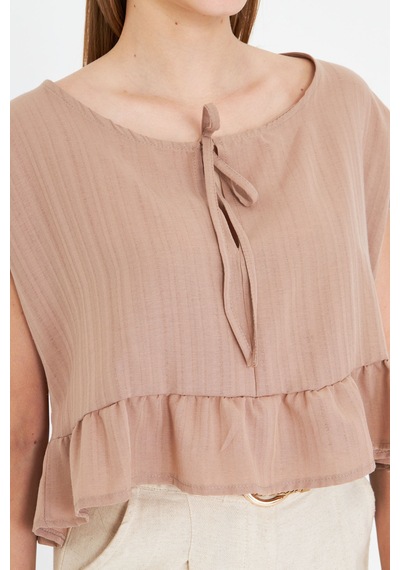 Armonika Kadın Açık Vizon Yarasa Kol Yakası Bağlamalı Eteği Fırfırlı Oversize Crop Bluz Arm-24y001088