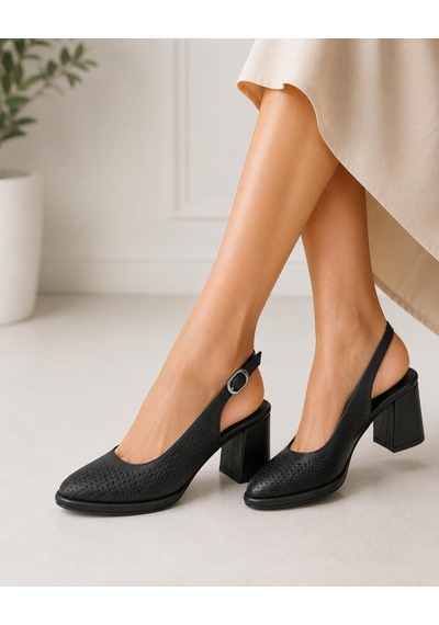 Papucumun Dünyası Kadın Slingback Kalın Topuklu Ayakkabı Siyah