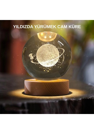 Hubrendy Tekno Sarı Işıklı Dekoratif Cam Küre Kız Figürlü Ahşap Standlı
