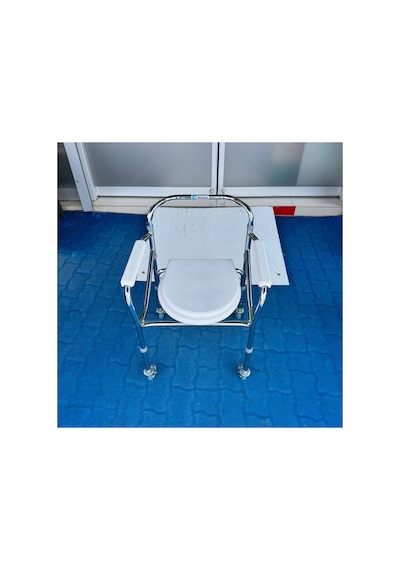 Bme668 Katlanabilir Tekerlekli Klozetli Sandalye Tuvalet Ve Banyo Sandalyesi