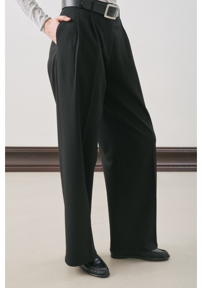 Manuka Dına Pile Detaylı Pantolon Siyah Siyah
