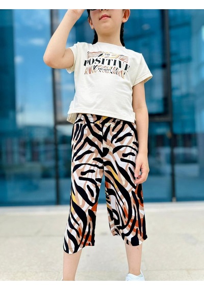 Miniğimin Cicileri Positive Baskılı Viskon Zebra Desen Kız Çocuk Takım - Kahve-bej Kahve-bej-32040 Miniğimin Cicileri Positive Baskılı Viskon Zebra Desen Kız Çocuk Takım - Kahve-bej Kahve-bej-32040