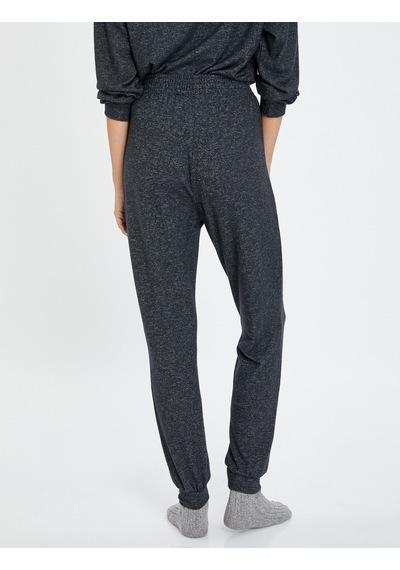 Koton Jogger Pijama Altı Beli Ve Paçası Lastikli Viskon Karışımlı Lacivert 4wlk40119mk 4WLK40119MK714 Lacivert Koton Jogger Pijama Altı Beli Ve Paçası Lastikli Viskon Karışımlı Lacivert 4wlk40119mk 4WLK40119MK714 Lacivert